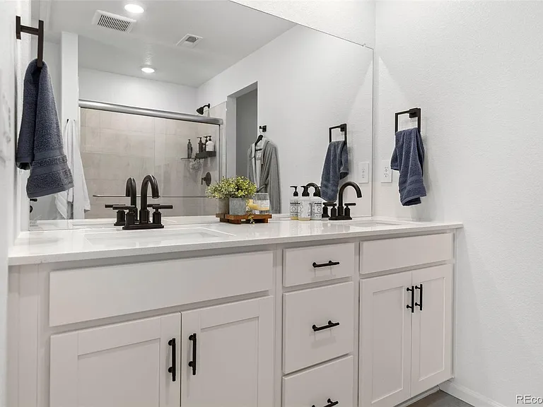 4652 Cloudburst Ln — Photo 18