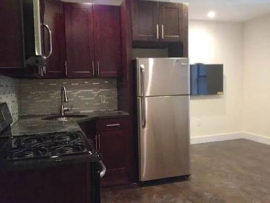 Rented by Reliance Realty Partners LLC  | media 9