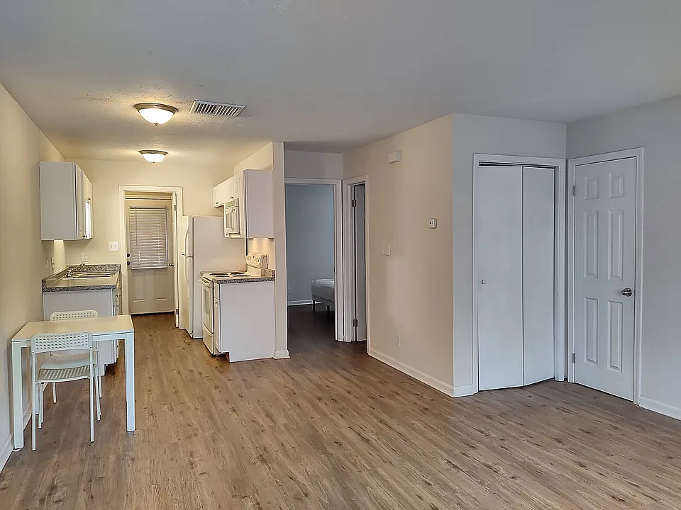 110 Horizon River Dr