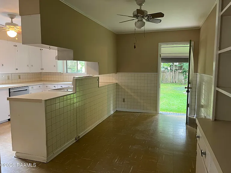 419 Saint Joseph St — Photo 11