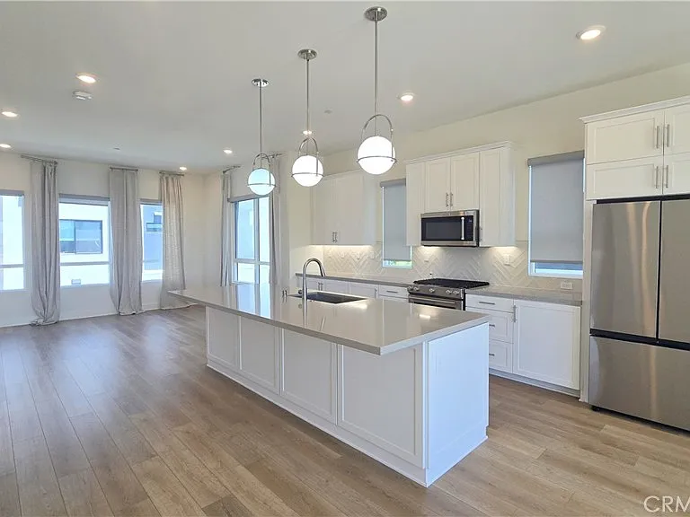 2245 Skylar Pl — Photo 4