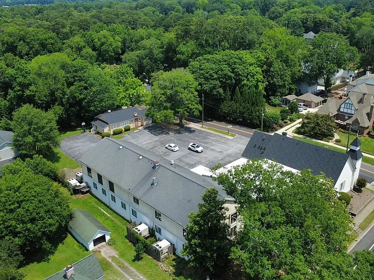 175 Park Dr NW — Photo 41