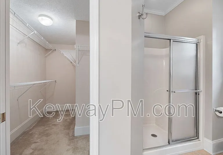 4890 Somerset Dr — Photo 15