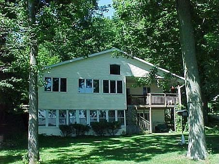 1st image of 1943 Lakeshore Dr