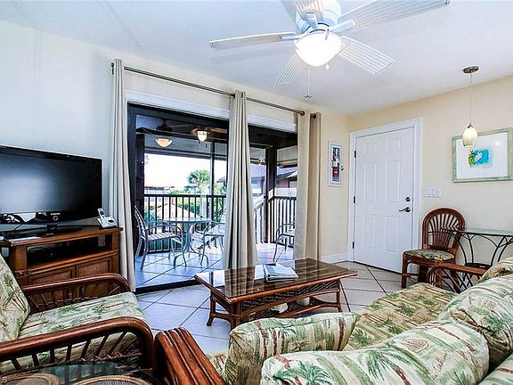 4th image of 1811 Olde Middle Gulf Dr #4