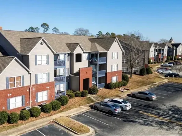 1114 S College St #4, Auburn, AL 36832