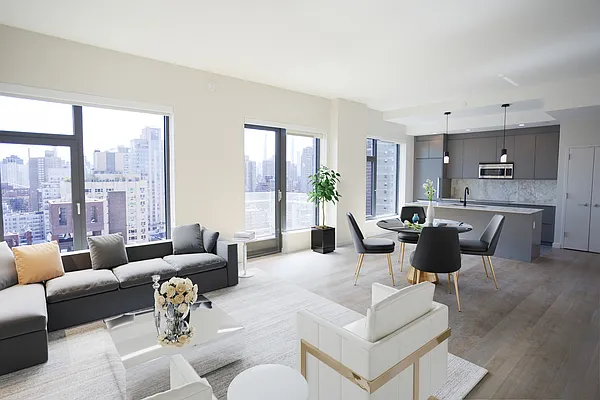 Rented by Bond New York | media 17