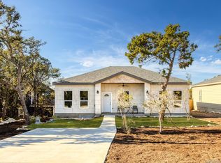506 Firefly Dr, Canyon Lake, TX 78133