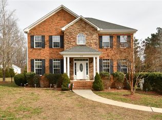 119 Northwood Ct, Lexington, NC 27295