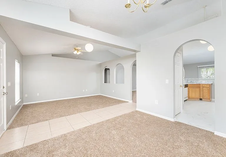 1122 Alloway Ave — Photo 15