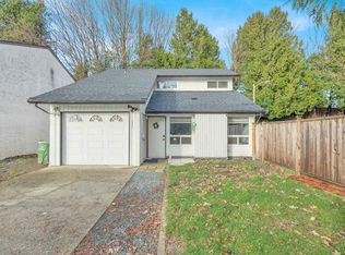 45533 McIntosh Dr, Chilliwack, BC V2P 6V4