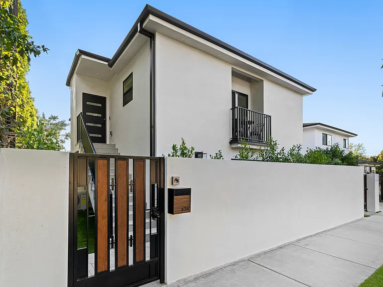 436 Cornell Dr — Photo 3