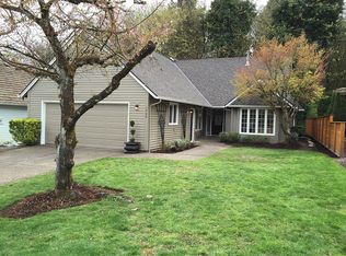 1720 Yarmouth Cir, Lake Oswego, OR 97034