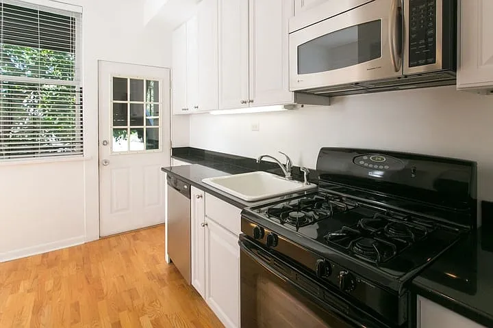 5532 S. Kimbark Avenue — Photo 6