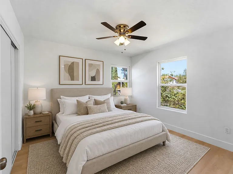 Second bedroom