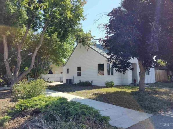 354 W Main St, Weiser, ID 83672