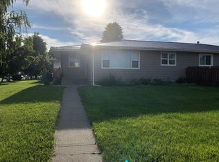 406 44th St N, Great Falls, MT 59405