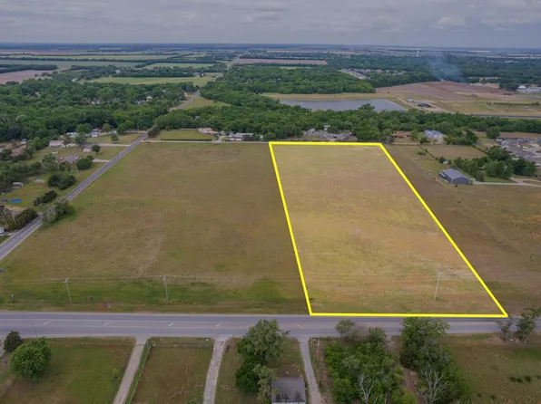 7811 S Broadway Ave, Haysville, KS 67060