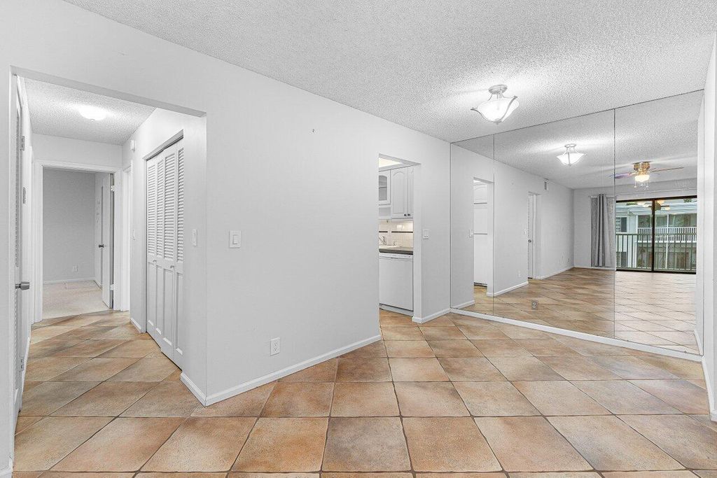 120 Cypress Club Dr APT 231, photo 6