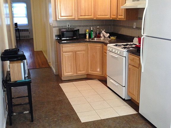 3rd image of 1115 E 104th St #1