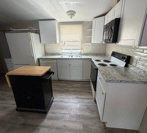 5th image of 3023 Bryan Rd