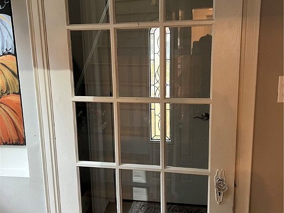 5th image of 5239 Lynd Ave