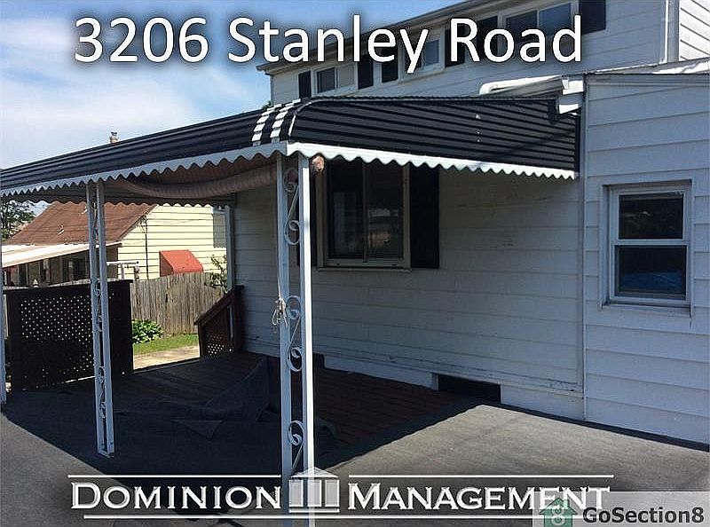 2nd image of 3206 Stanley Rd