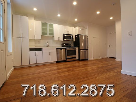 5th image of 220 Spencer St APT 2A