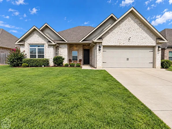800 Jaxon Dr, Jonesboro, AR 72404