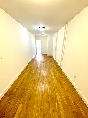 Rented by REAL New York | media 5