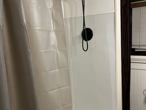 3rd image of 90 Cheryl Ln #1