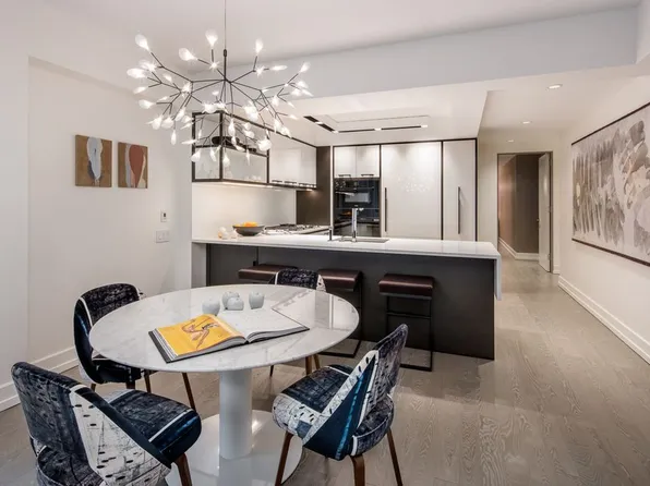 70 Charlton Street image 1 of 6