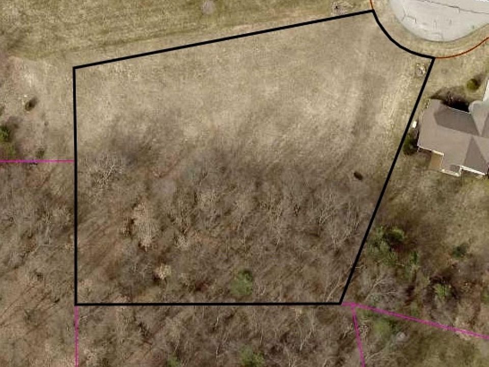 1st image of 24446 Kingfisher Ct