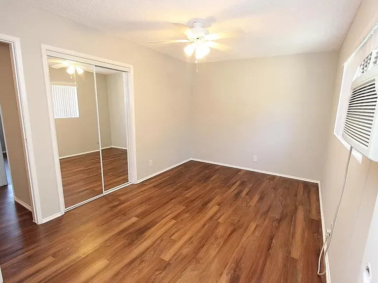 285 E Del Mar Blvd #1 — Photo 14