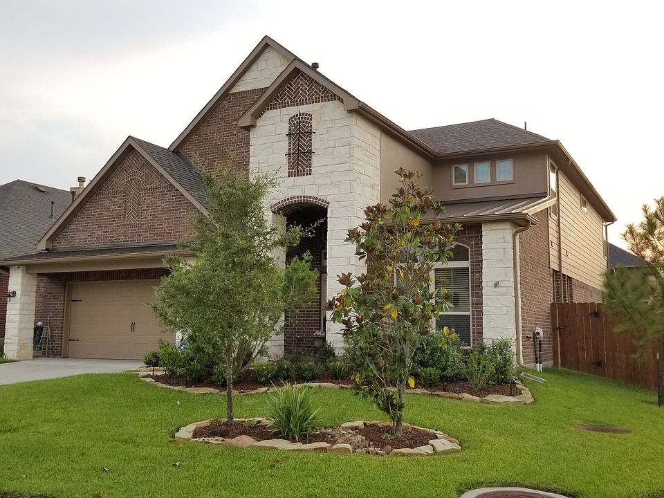 1st image of 200 Dove Meadow Dr