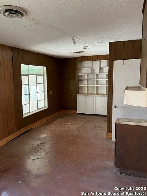 2nd image of 126 OVERHILL DR