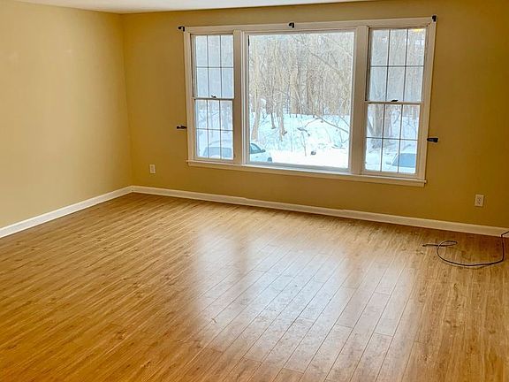4th image of 299 Highbridge St APT 21