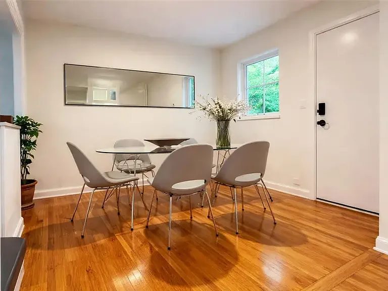 116 Merritt Ave #1 — Photo 6