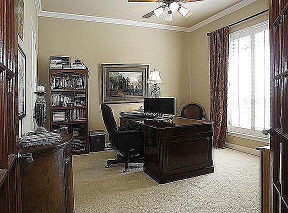 3rd image of 511 Sotogrande Dr