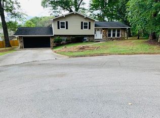 1101 Burning Tree Ln, Knoxville, TN 37923