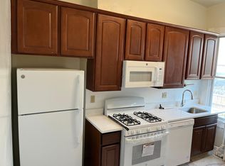 2804 Parkwood Ave, Baltimore, MD 21217