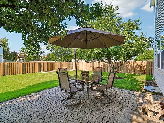 2nd image of 10785 Wing Pointe Dr