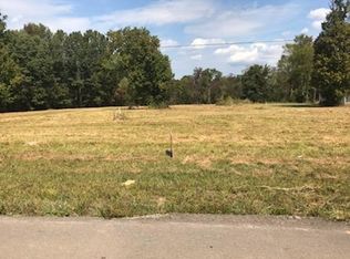 4 Vaught Rd, Readyville, TN 37149