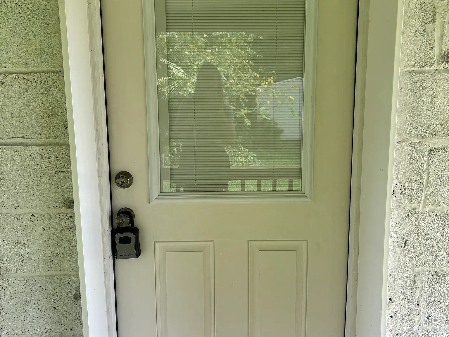2 bed, 672 sqft, $1,350 — Photo 3