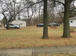 36 Moore St, Delaware, OH 43015