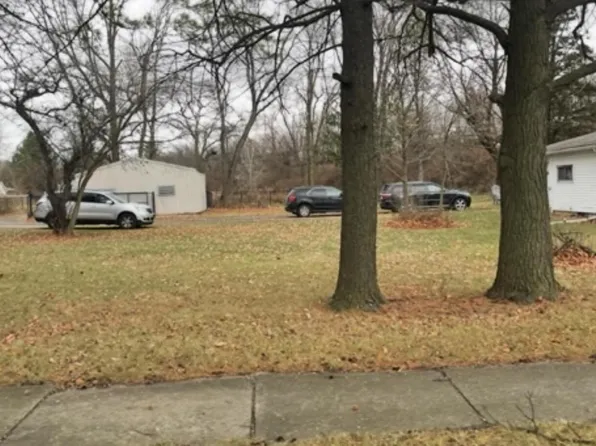 36 Moore St, Delaware, OH 43015