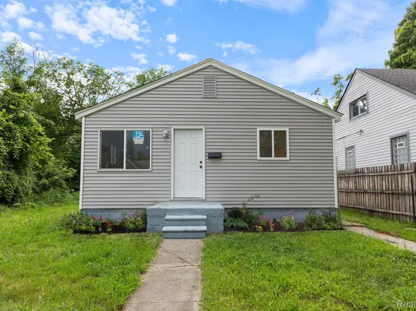 14595 Littlefield St, Detroit, MI 48227