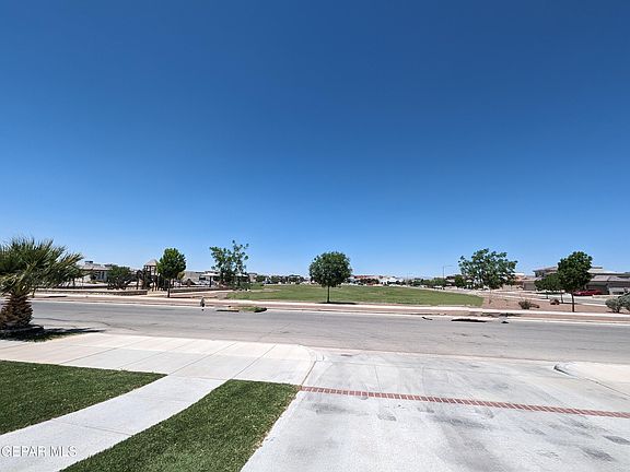 4th image of 2708 Fred Roberts Dr