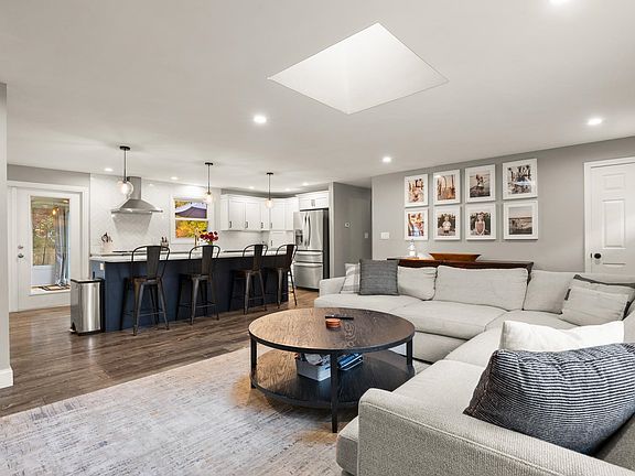 4th image of 2 Truman Place
