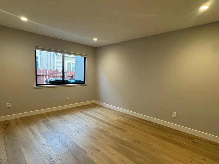 11 Spruce St #11 — Photo 6